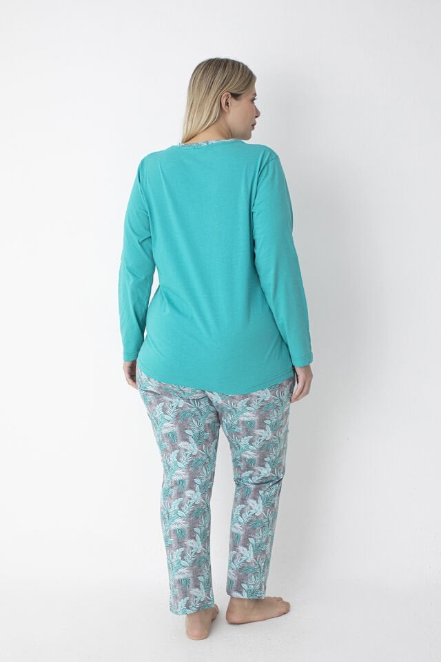 Yeşil Patlı Çiçek Desenli Büyük Beden Pamuklu Pijama Takımı – %100 Pamuk