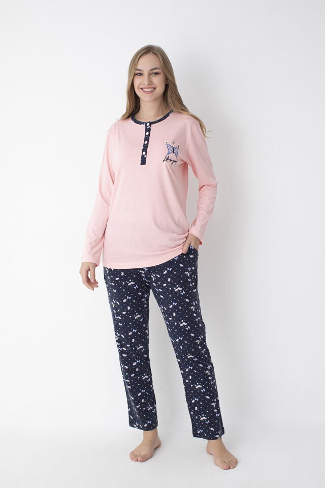 Pembe / Lacivert Uzun Kollu %100 Pamuk Pijama Takımı – Rahat ve Konforlu Ev Giyimi